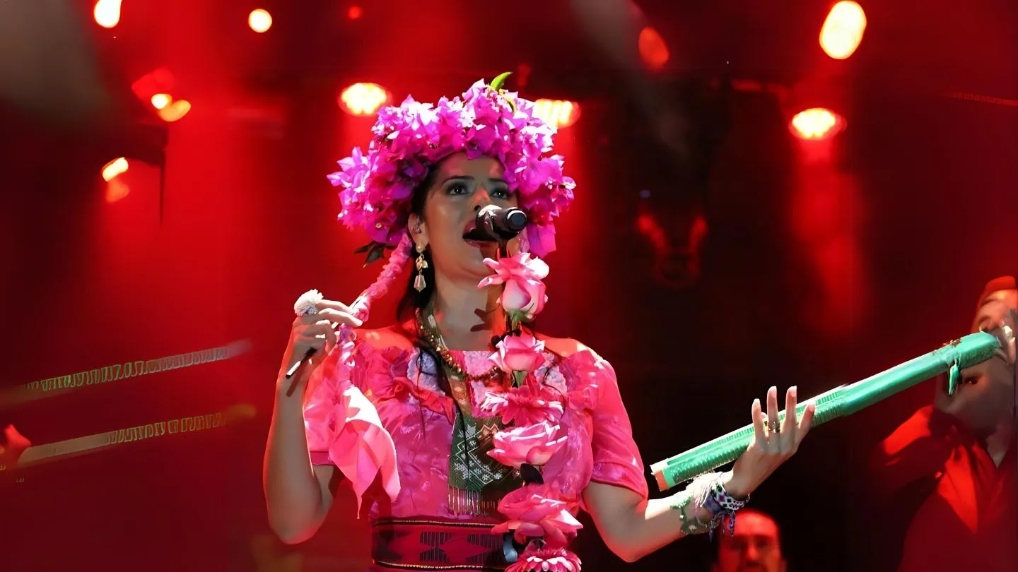Lila Downs at Ferrocarril Museum