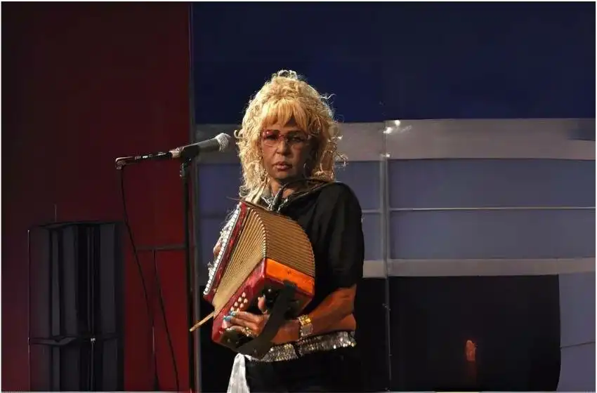 Fefita la Grande The Queen of Merengue Típico from República Dominicana 1 Fefita la Grande 850x560 1