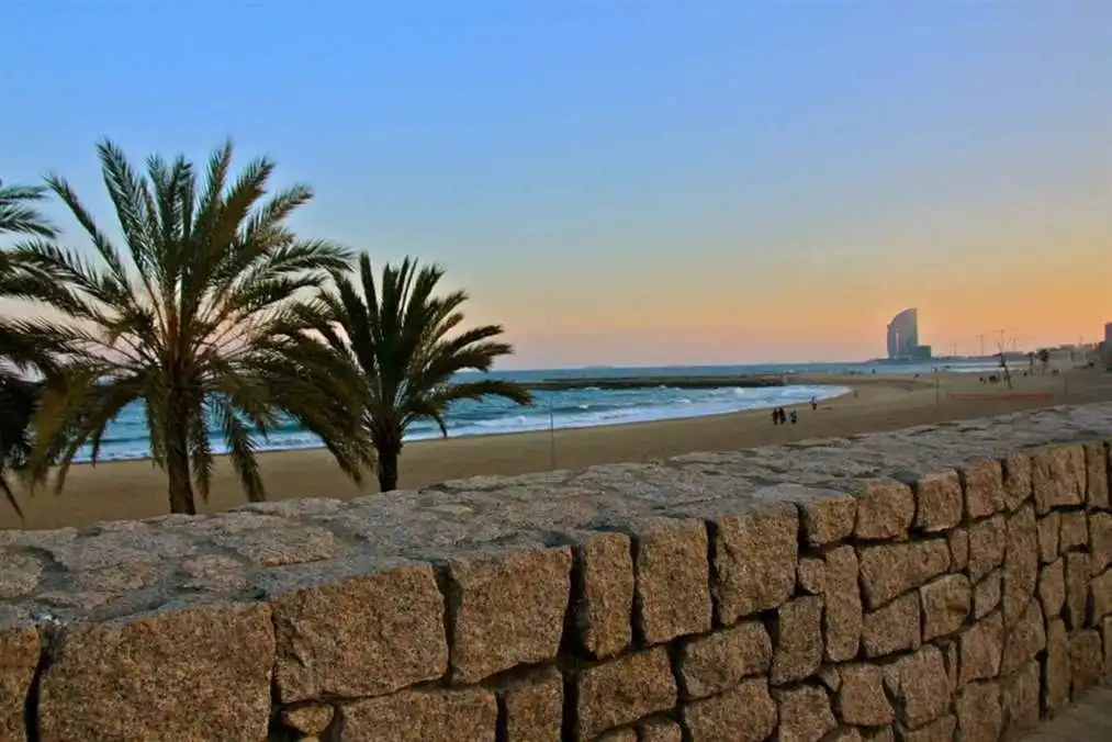 Barcelona es mucho más. Playa