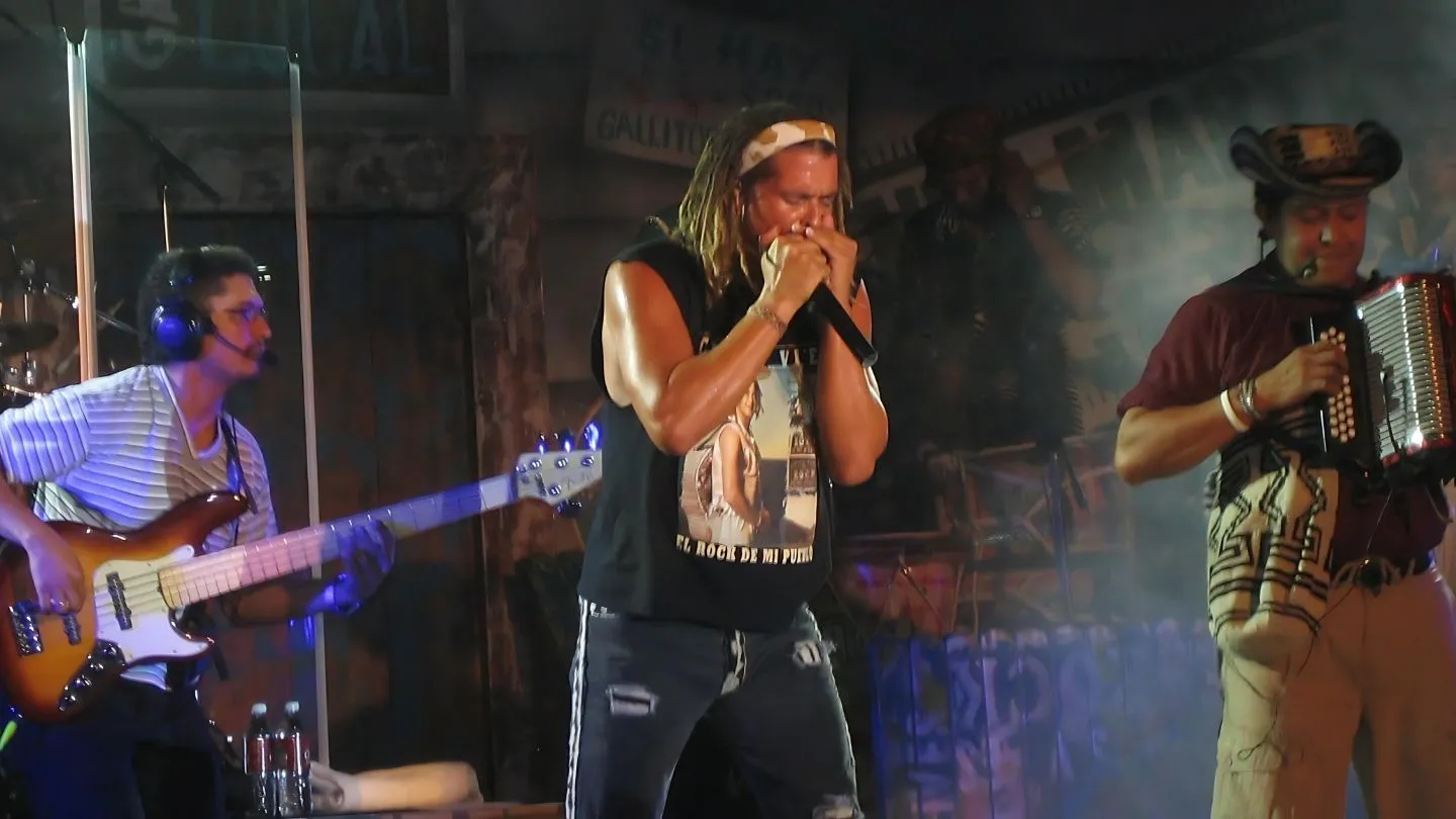 Carlos Vives2