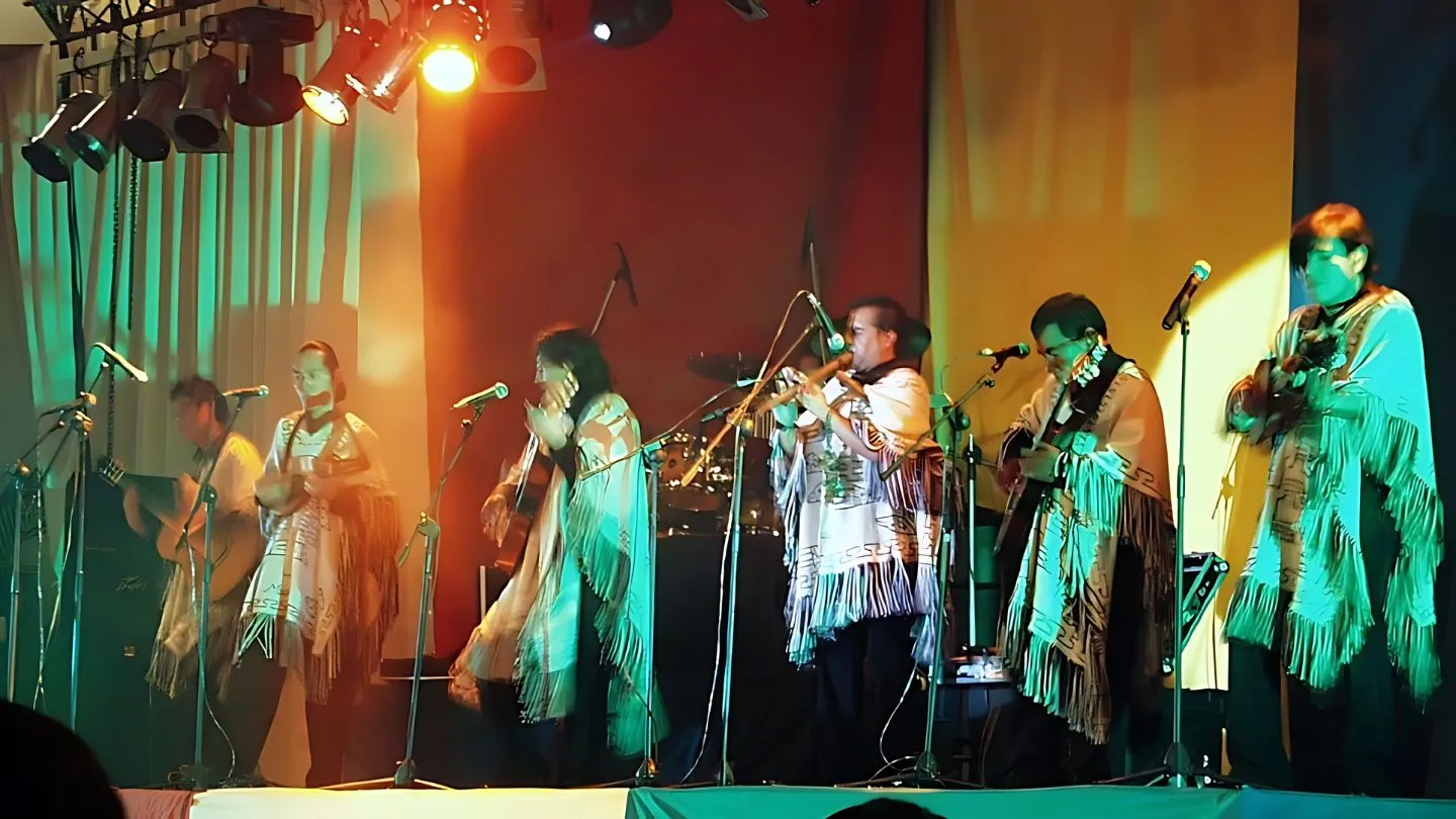 Los Kjarkas2