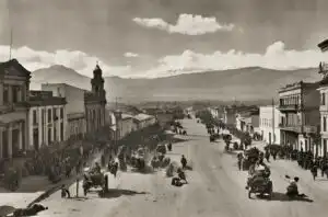 Receta de Sajta de Pollo: una danza sabrosa de especias y herencia boliviana 127 Historia de Bolivia