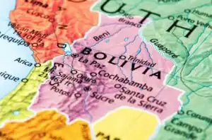 Receta de Sajta de Pollo: una danza sabrosa de especias y herencia boliviana 134 Regiones de Bolivia